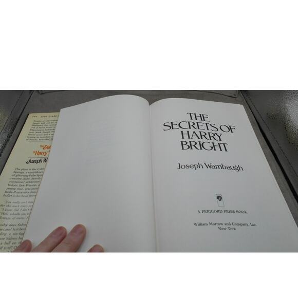 The Secrets of Harry Bright by Joseph Wambaugh 1985 Perigord Press 1st Edition - Picture 4 of 8
